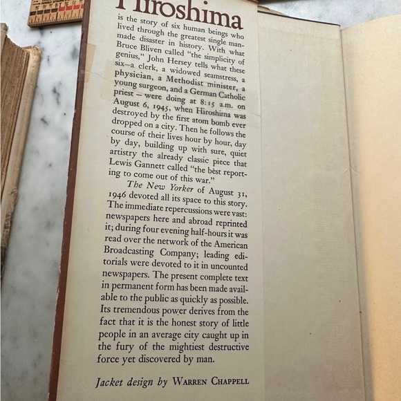 Hiroshima by John Hersey - Picture 8 of 11